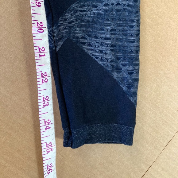 Spanx Look At Me Now Moto Leggings size S - Picture 5 of 15